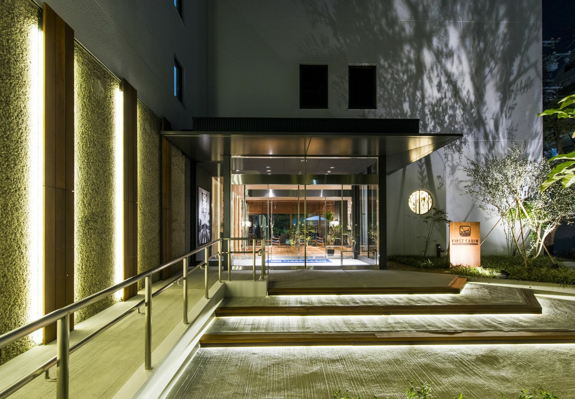 First Cabin Station Abenoso Capsule hotel *